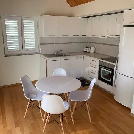 Retreat Apartment
